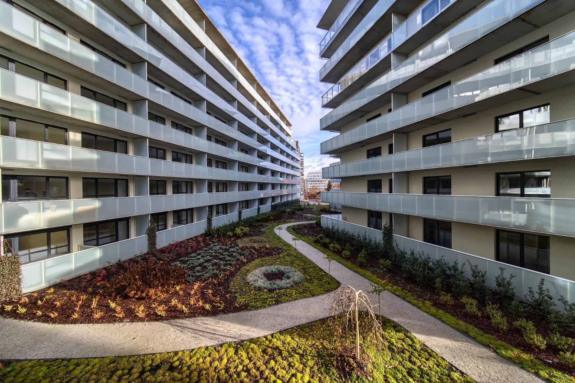 Central Park Red Apartment 弗罗茨瓦夫 外观 照片